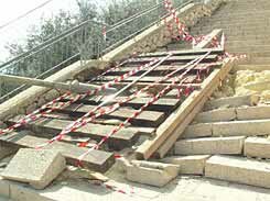 Jerrusalem excavation collapsed stairs