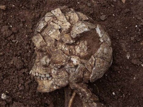 Mamilla Cemetery - skull